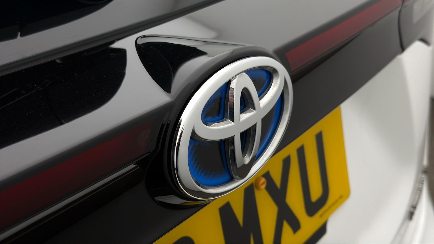 Used Toyota Yaris Cross 2024 for sale - 77906201: Photo 19