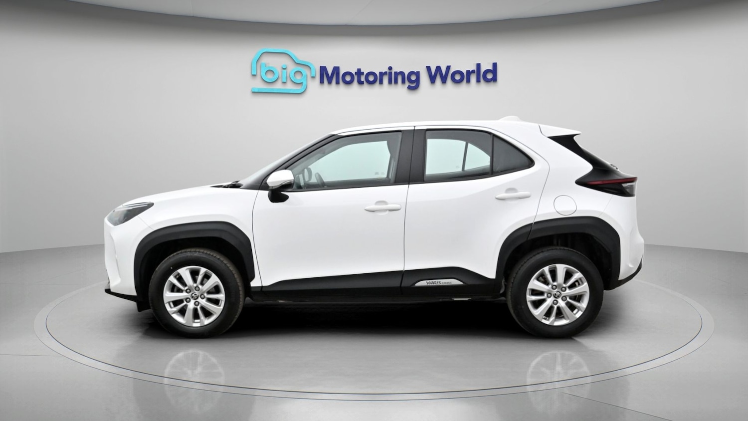 Used Toyota Yaris Cross 2024 for sale - 77906201: Photo 4