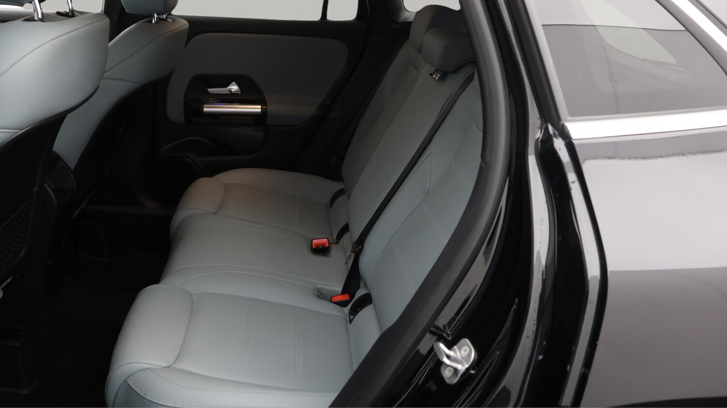 Used Mercedes-Benz GLA 2024 for sale - 76498571: Photo 17