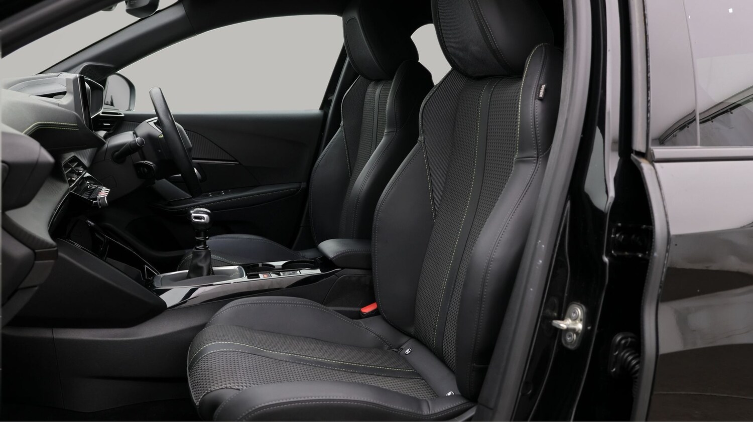 Used Peugeot 208 2022 for sale - 77375741: Photo 14