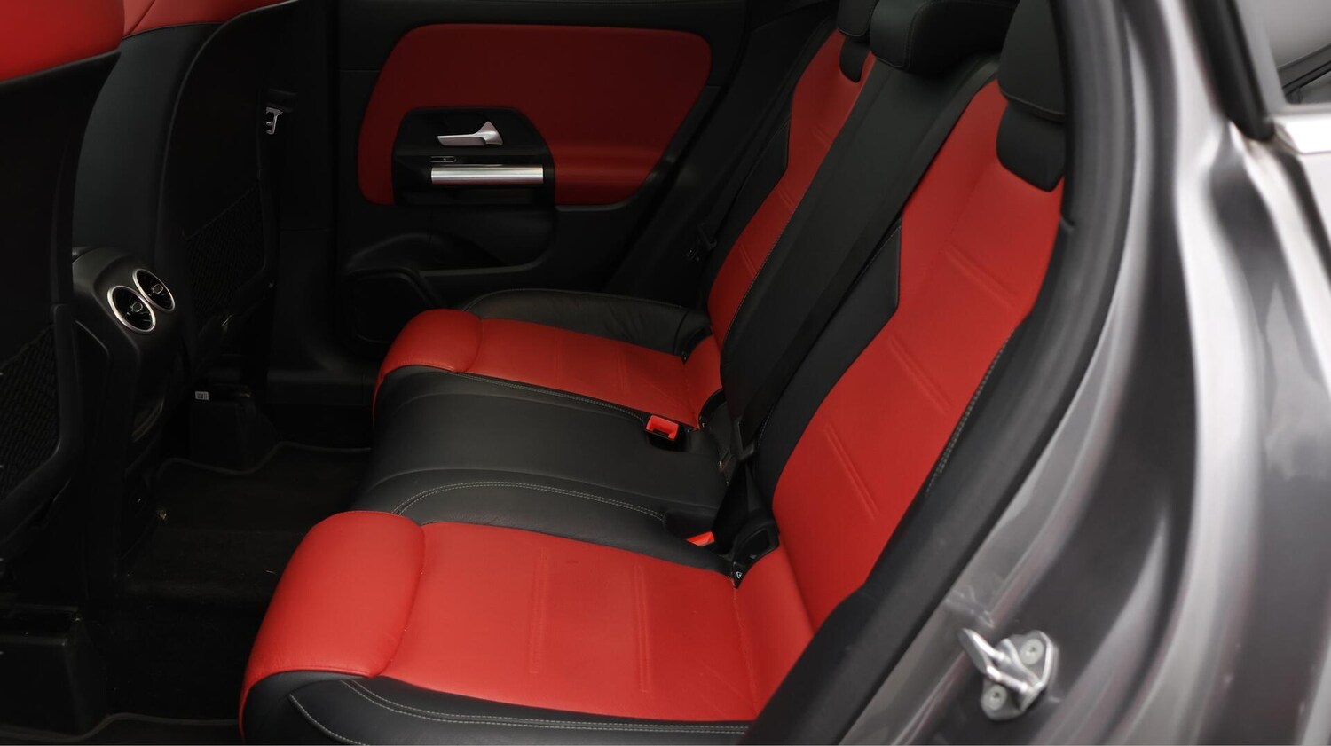 Used Mercedes-Benz GLA 2022 for sale - 76728713: Photo 17