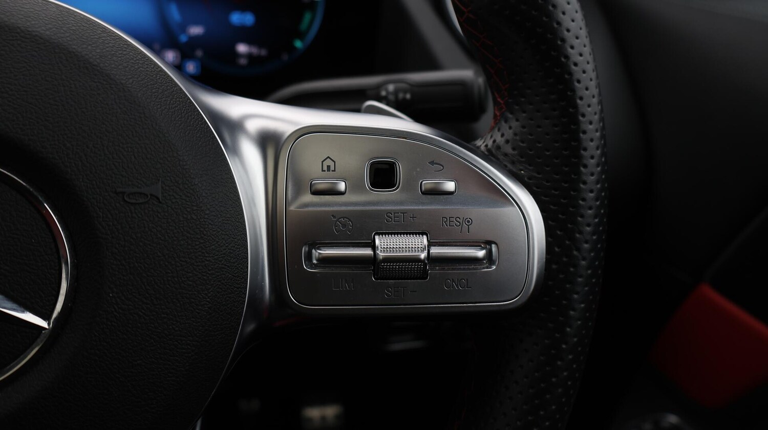 Used Mercedes-Benz GLA 2022 for sale - 76728713: Photo 27