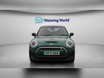 Used MINI Hatch 2021 for sale - 75614072: Photo