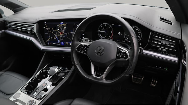 Used Volkswagen Touareg 2023 for sale - 76295795: Photo 10