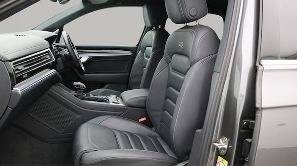 Used Volkswagen Touareg 2023 for sale - 76295795: Photo 15