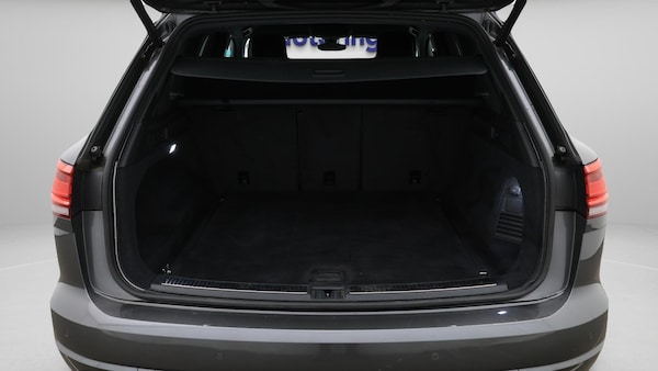 Used Volkswagen Touareg 2023 for sale - 76295795: Photo 18