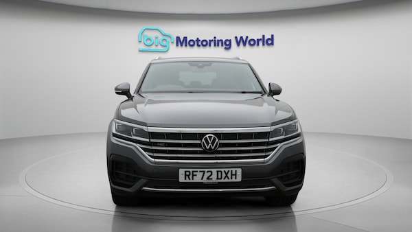 Used Volkswagen Touareg 2023 for sale - 76295795: Photo 3