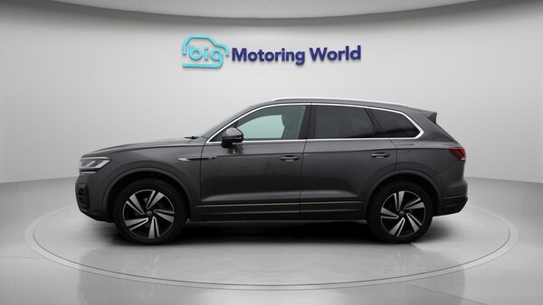 Used Volkswagen Touareg 2023 for sale - 76295795: Photo 5