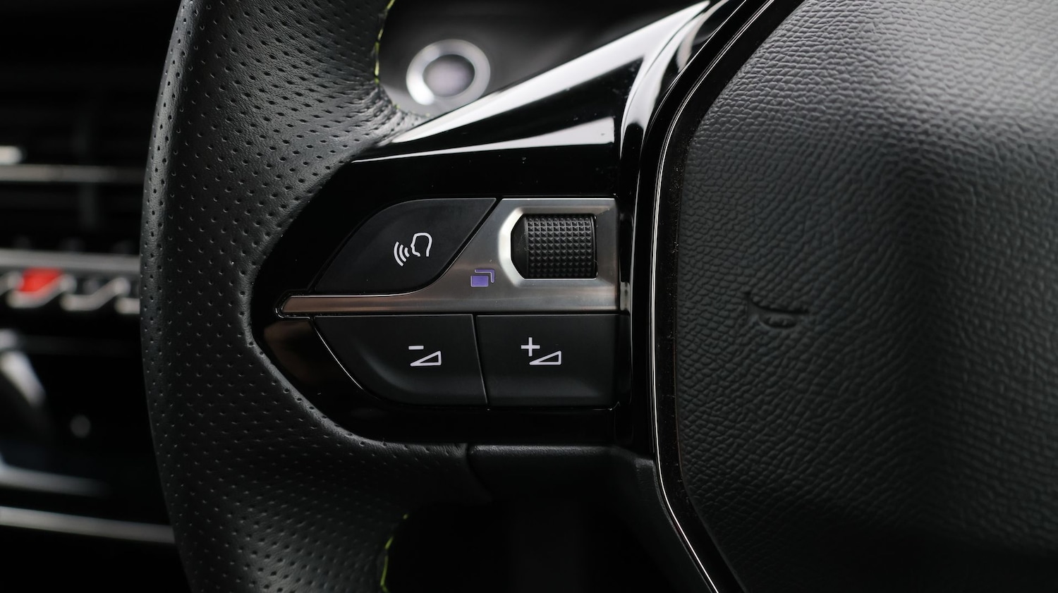 Used Peugeot 208 2022 for sale - 78083885: Photo 28