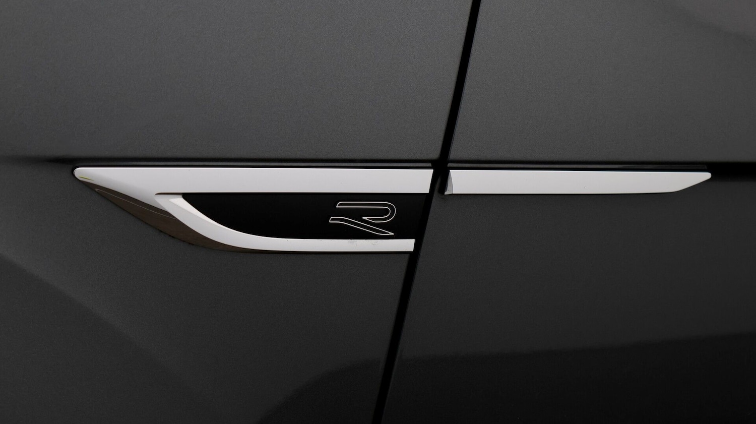 Used Volkswagen T-Roc 2023 for sale - 77617590: Photo 21