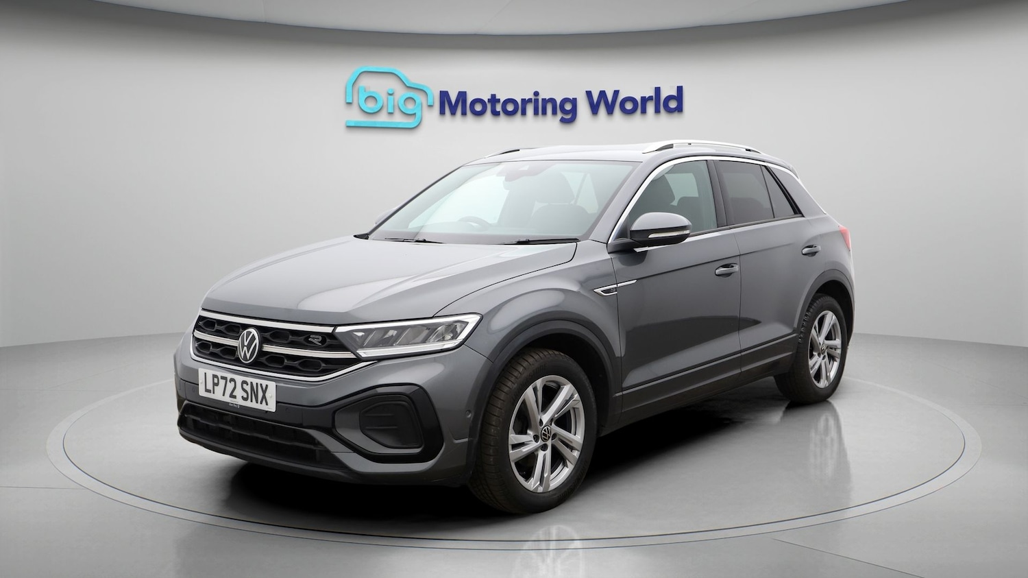 Used Volkswagen T-Roc 2023 for sale - 77617590: Photo 3