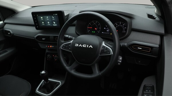 Used Dacia Sandero Stepway 2024 for sale - 75720290: Photo 10