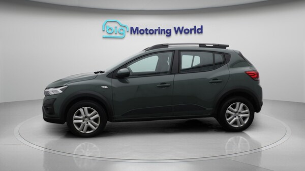 Used Dacia Sandero Stepway 2024 for sale - 75720290: Photo 5