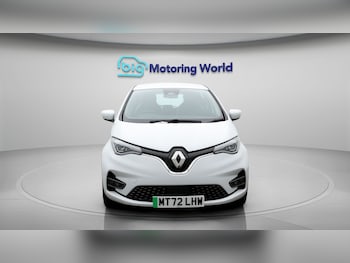 Used Renault Zoe 2022 for sale - 77700861: Photo
