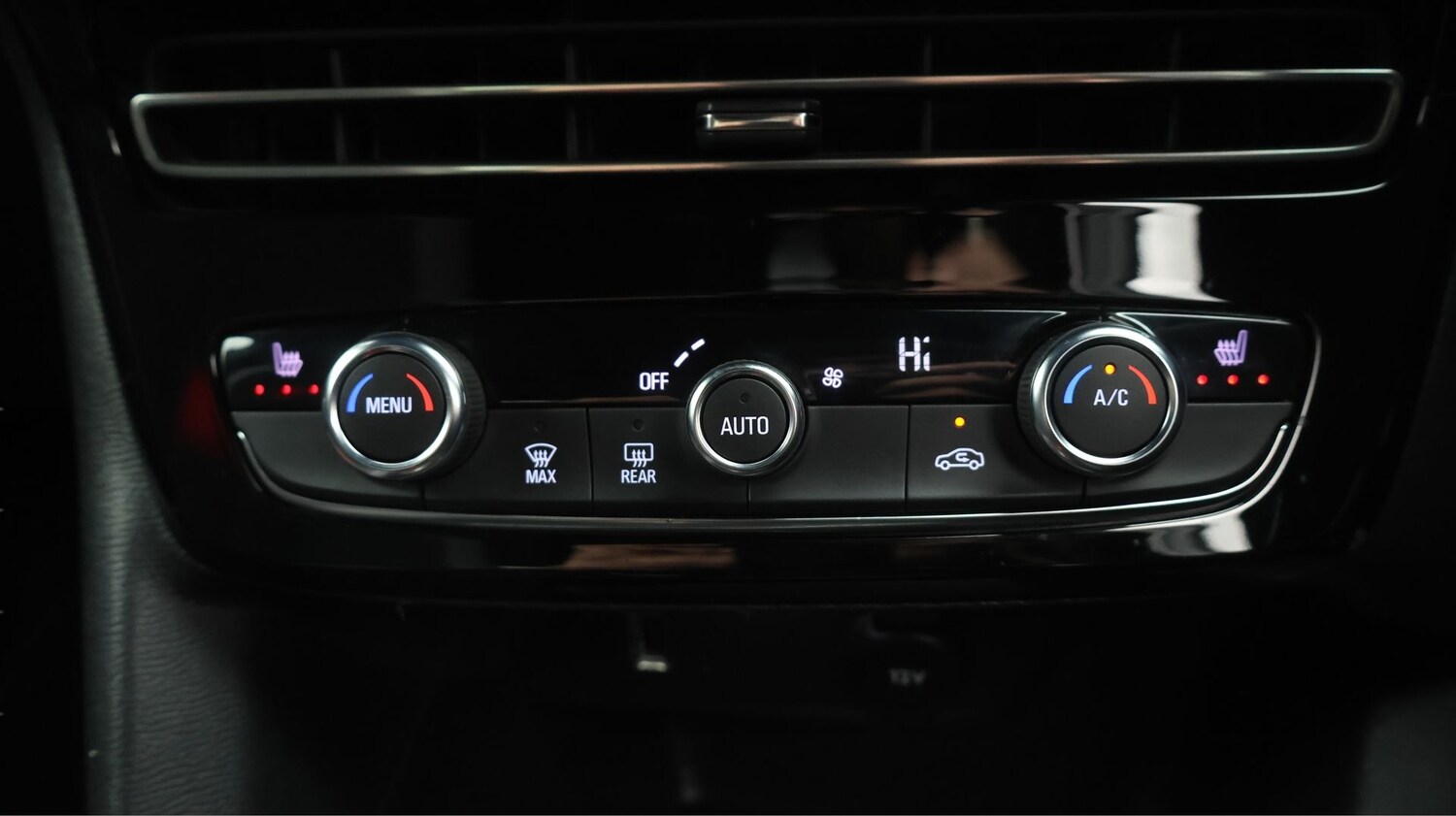 Used Vauxhall Mokka Electric for sale - 77186469: Photo 12