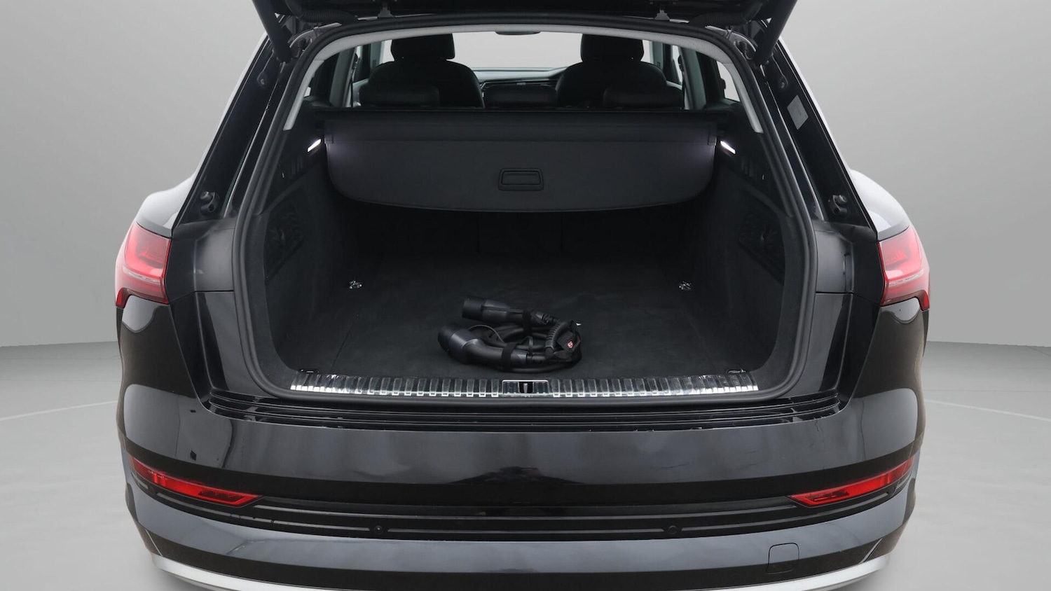 Used Audi e-tron 2020 for sale - 76667407: Photo 18