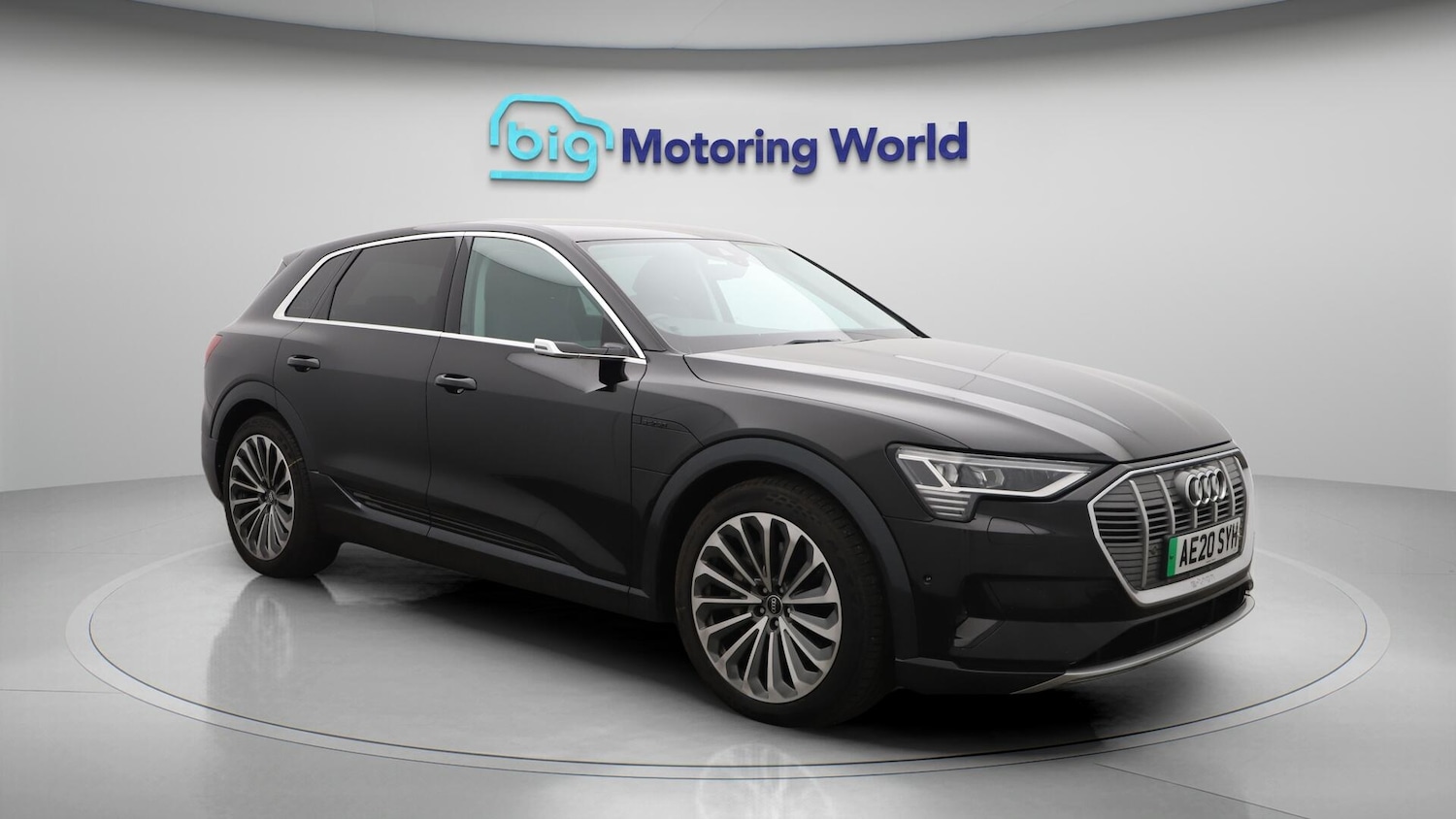 Used Audi e-tron 2020 for sale - 76667407: Photo 2