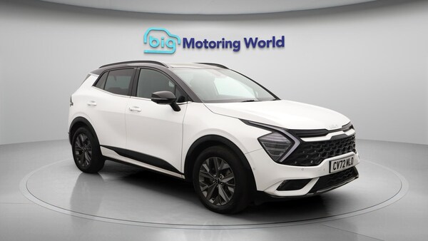 Used Kia Sportage 2022 for sale - 76337475: Photo 2