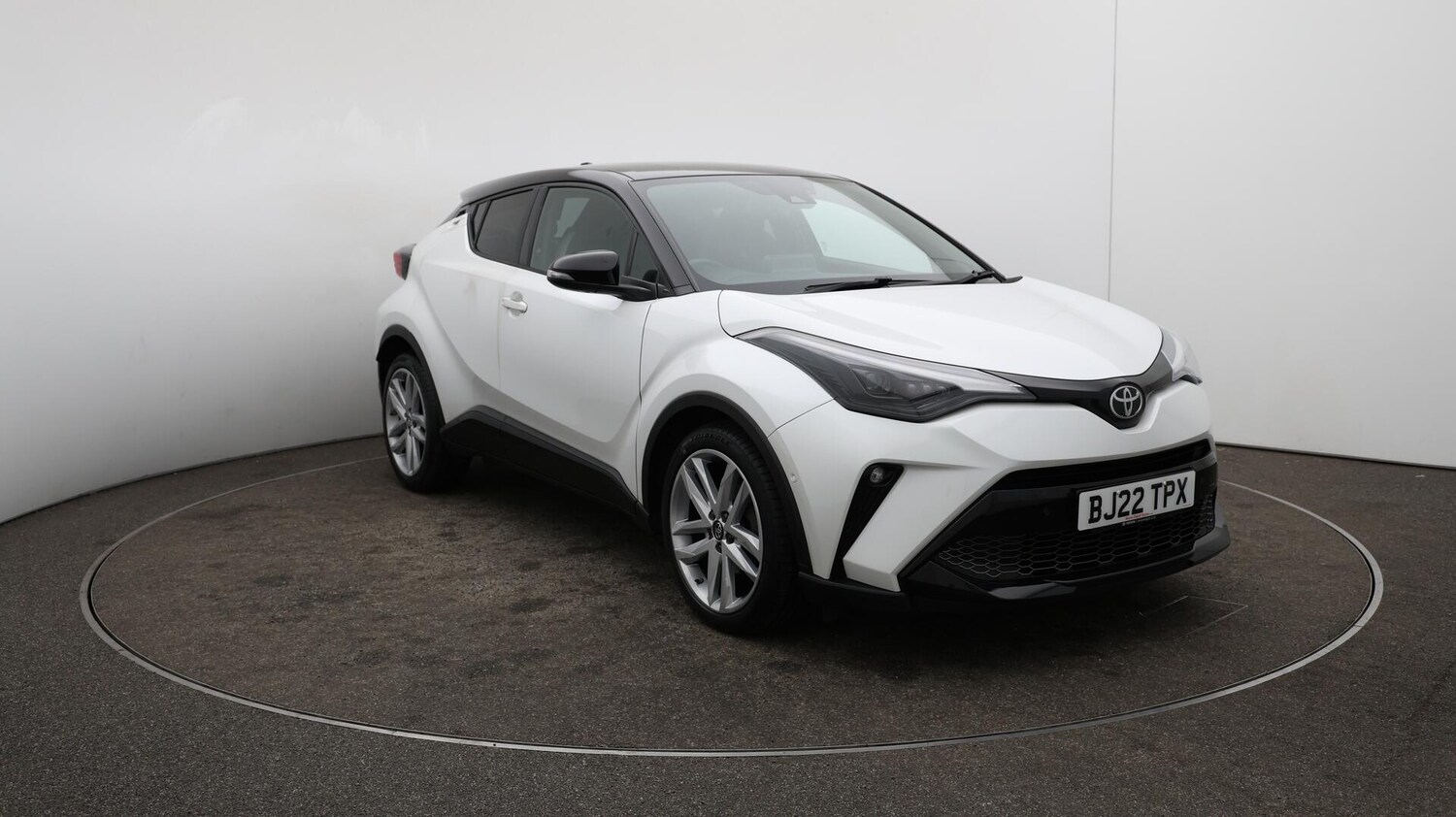 Used Toyota C-HR 2022 for sale - 76001992: Photo 44