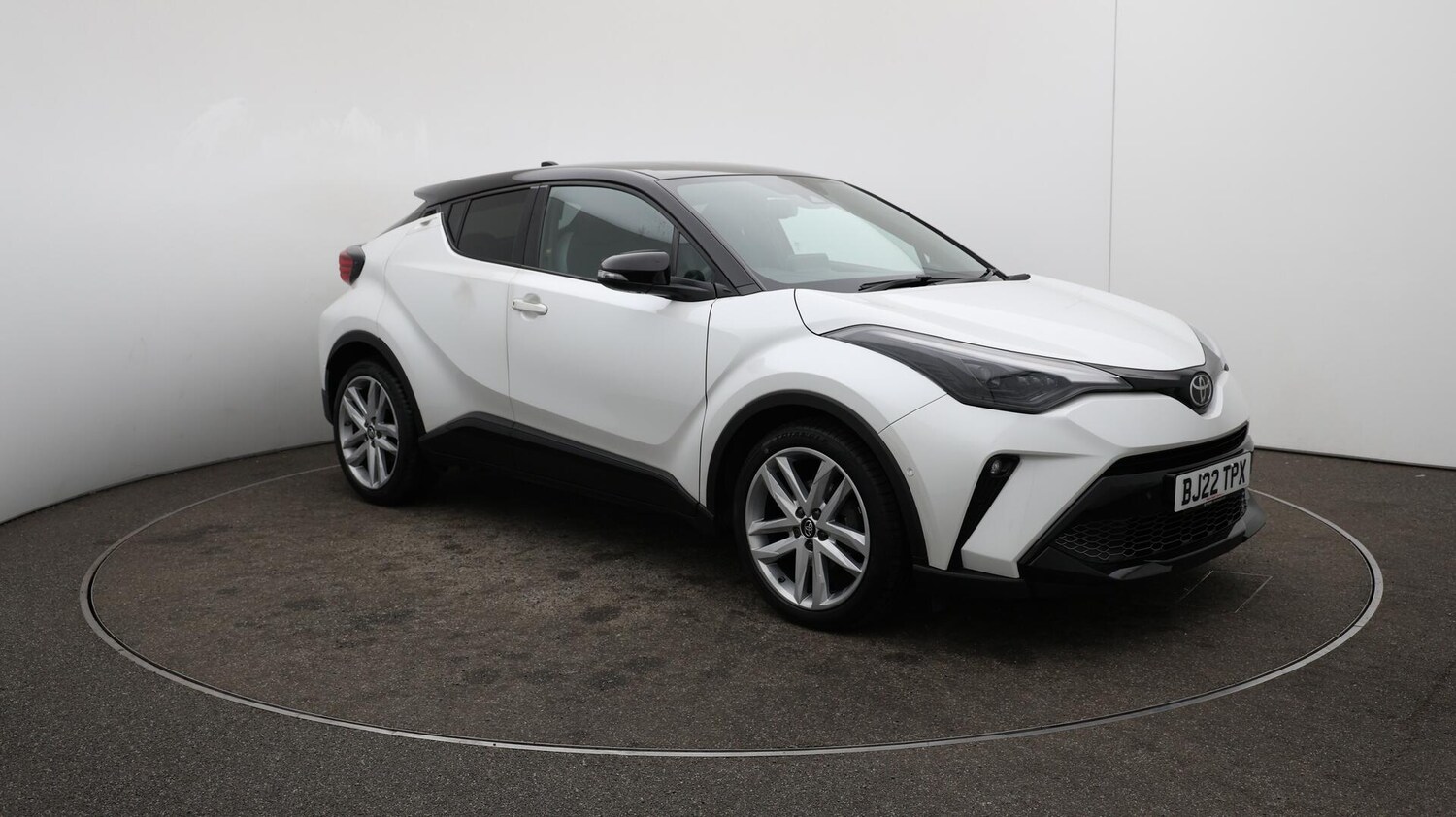 Used Toyota C-HR 2022 for sale - 76001992: Photo 45