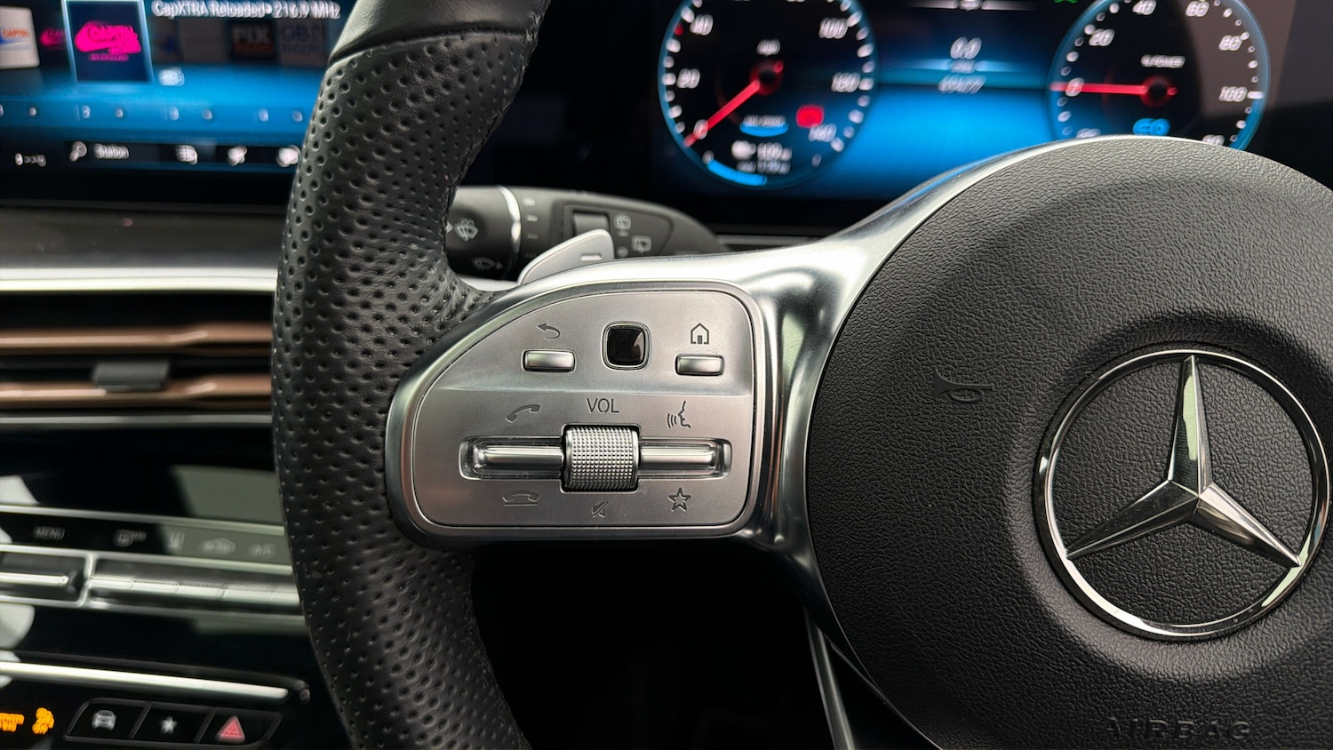 Used Mercedes-Benz EQC 2023 for sale - 78039070: Photo 23