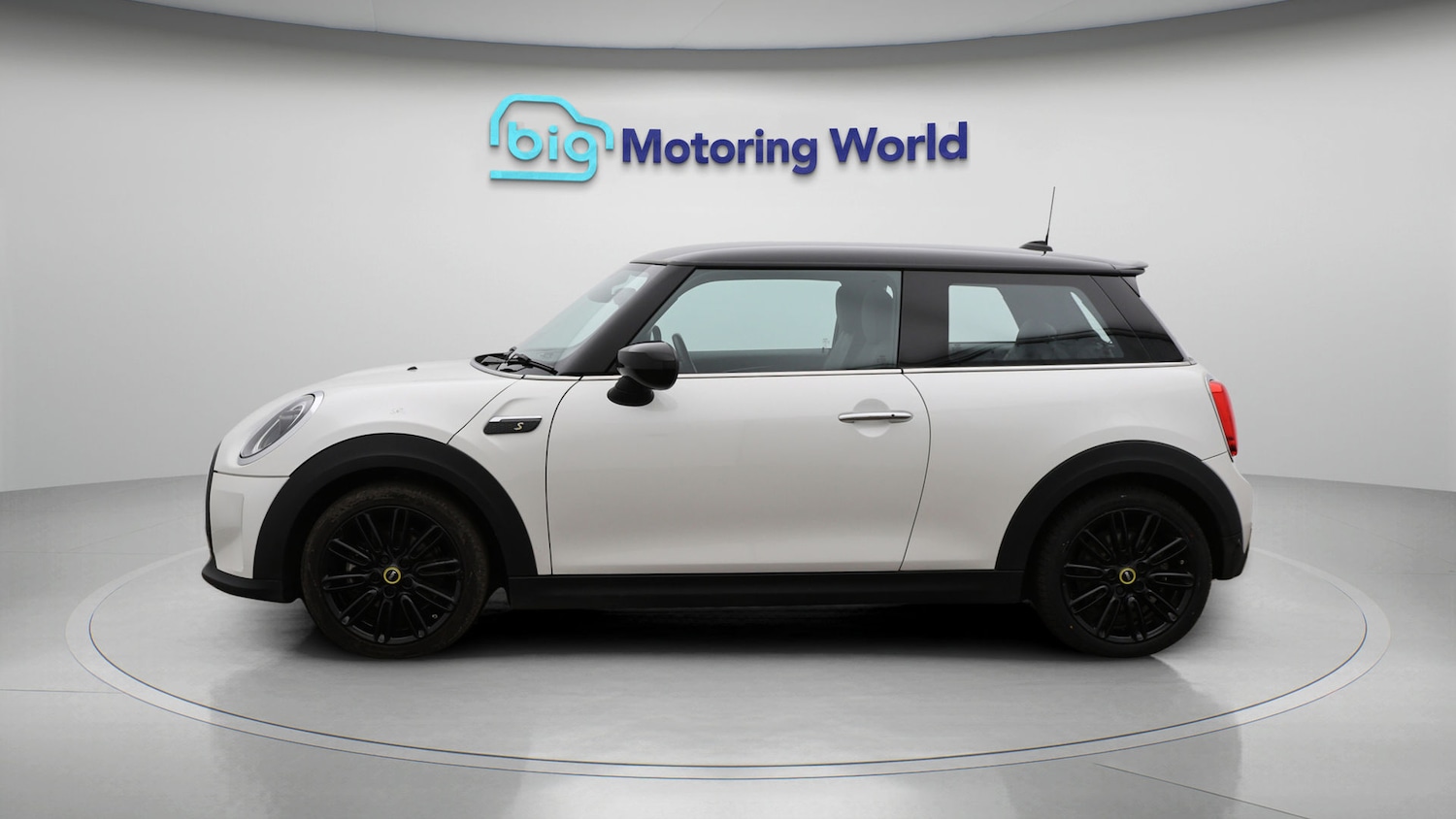 Used MINI Hatch 2022 for sale - 77189450: Photo 4