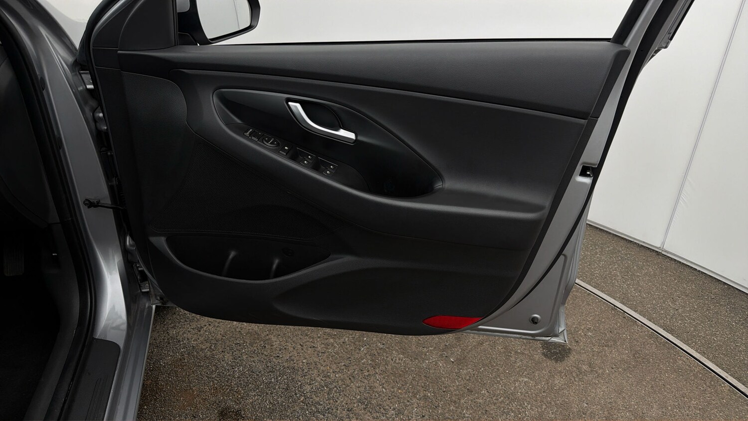 Used Hyundai i30 2023 for sale - 78010672: Photo 14