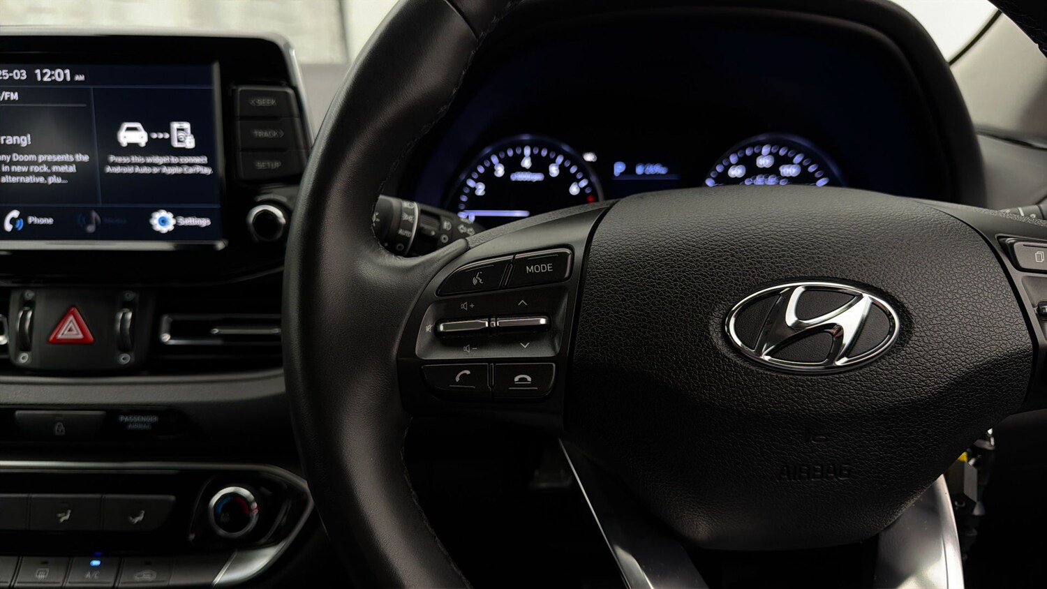 Used Hyundai i30 2023 for sale - 78010672: Photo 23