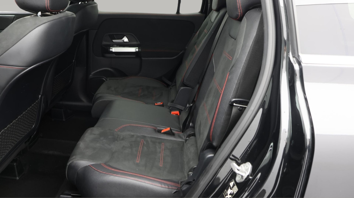 Used Mercedes-Benz GLB 2021 for sale - 76573072: Photo 17