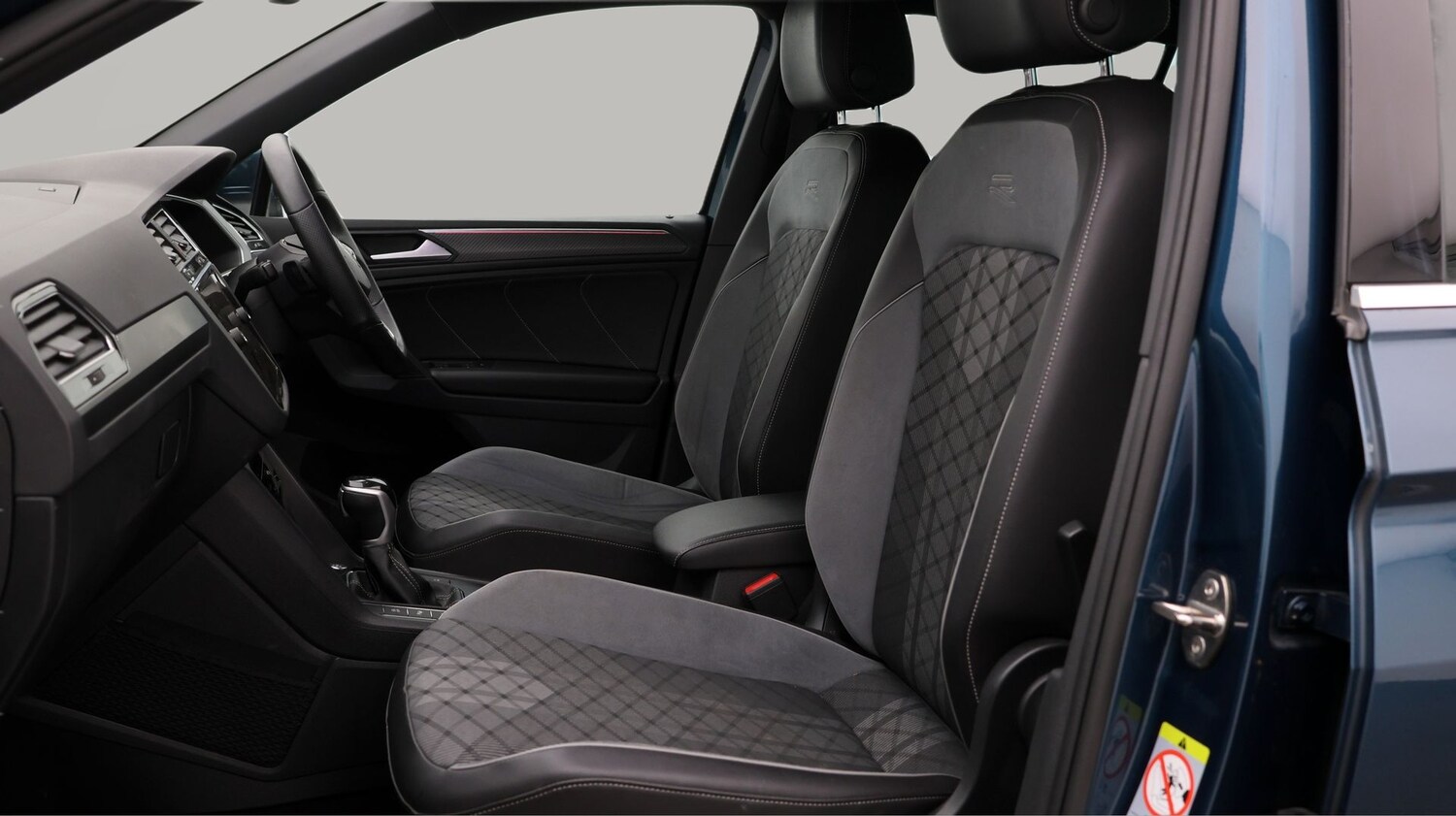 Used Volkswagen Tiguan 2021 for sale - 77431496: Photo 14