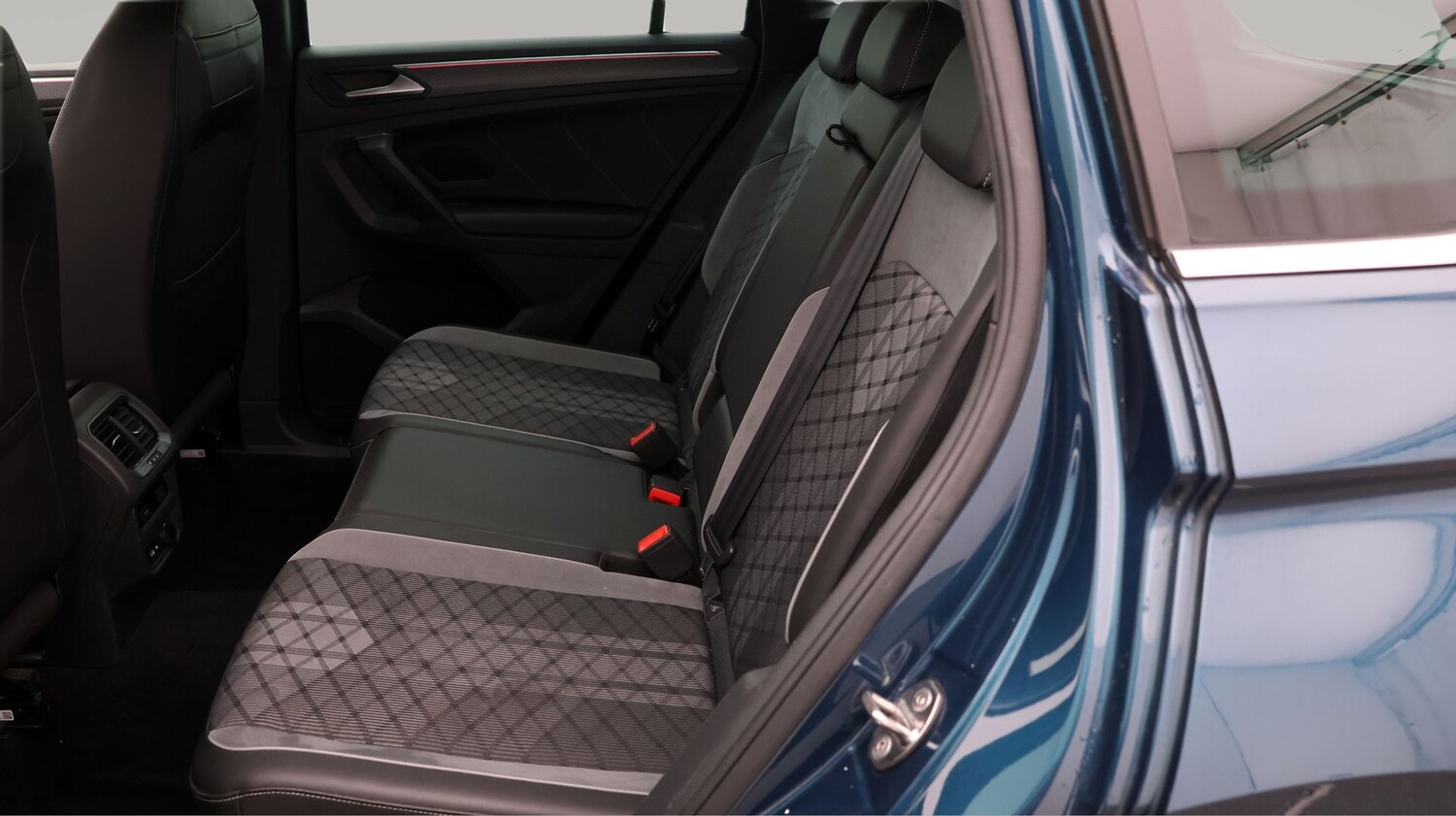 Used Volkswagen Tiguan 2021 for sale - 77431496: Photo 16