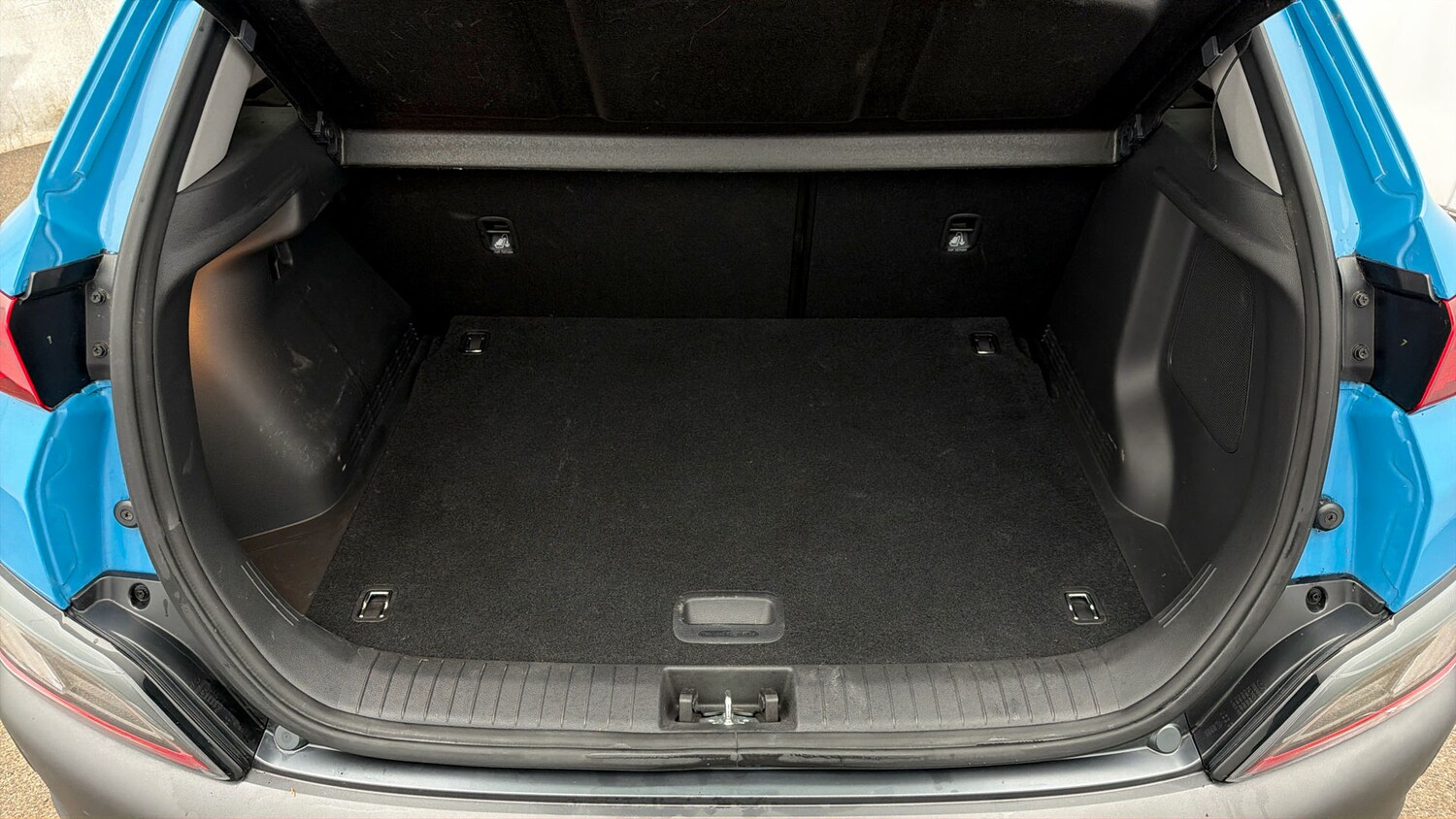 Used Hyundai KONA 2023 for sale - 78083862: Photo 16