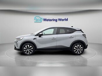 Used Renault Captur 2024 for sale - 78724881: Photo