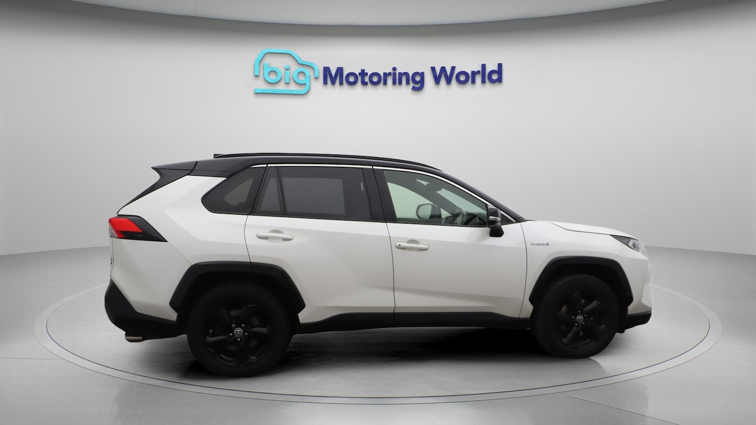 Used Toyota RAV4 2020 for sale - 76633336: Photo 9