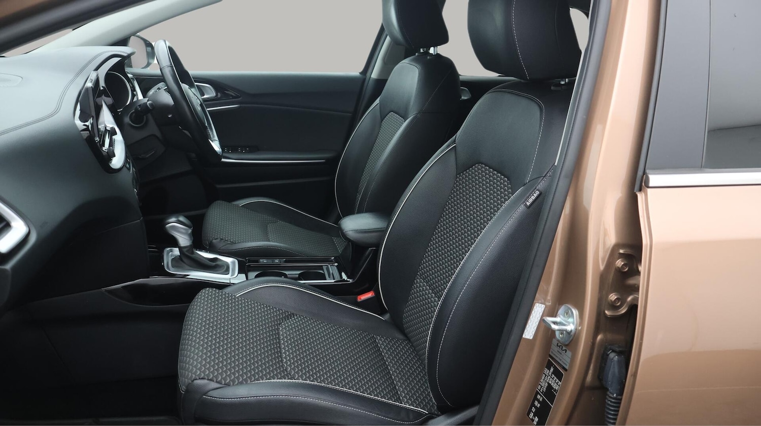 Used Kia XCeed 2021 for sale - 76522025: Photo 15