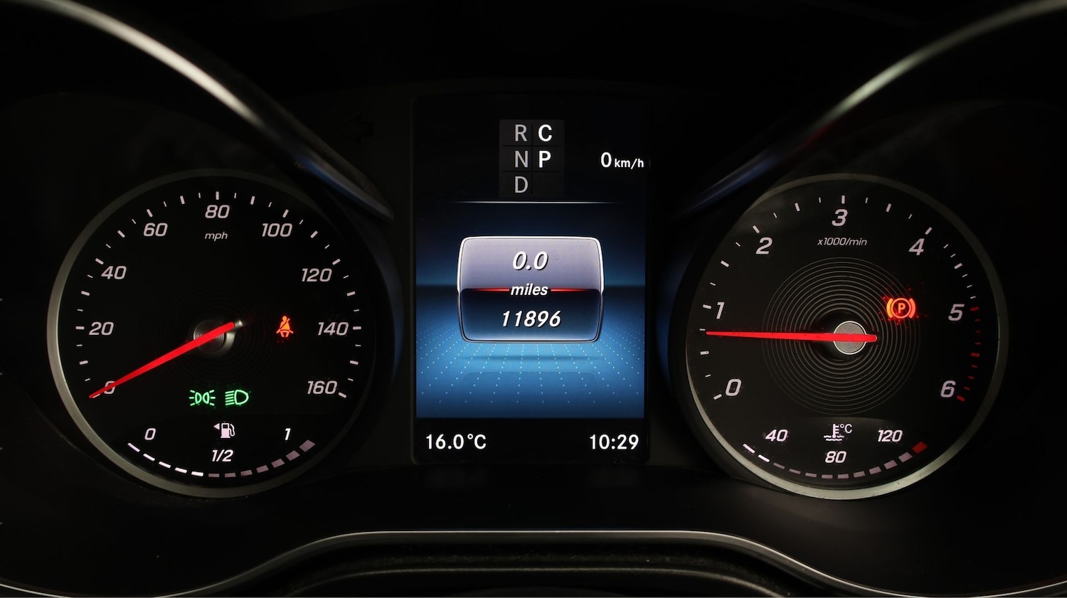 Used Mercedes-Benz V-Class 2023 for sale - 77848525: Photo 10