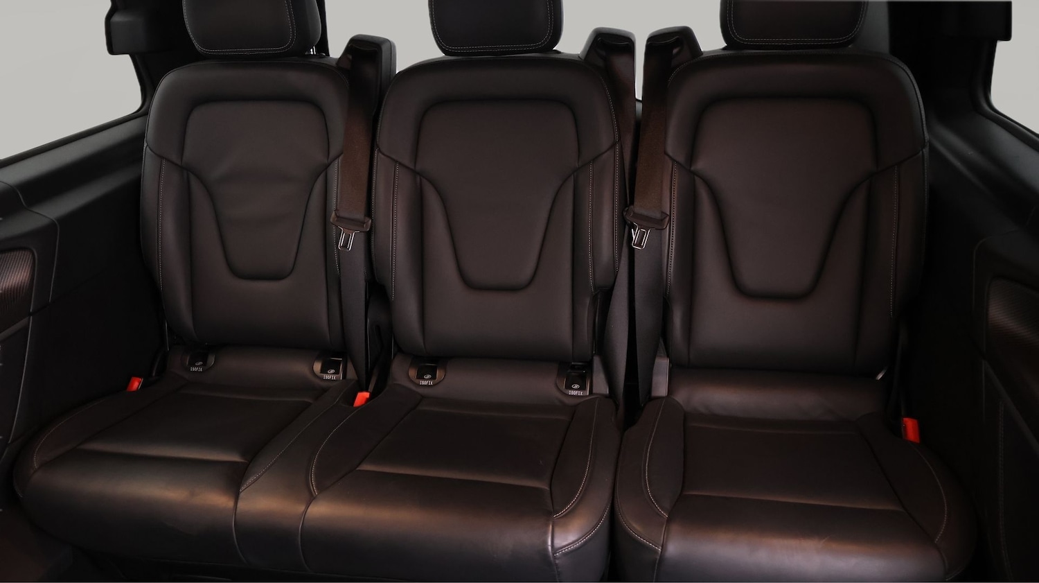 Used Mercedes-Benz V-Class 2023 for sale - 77848525: Photo 16