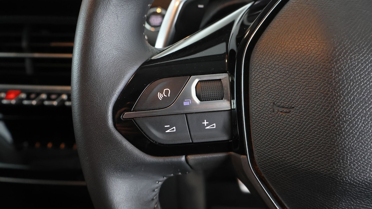 Used Peugeot 208 2023 for sale - 78070154: Photo 21