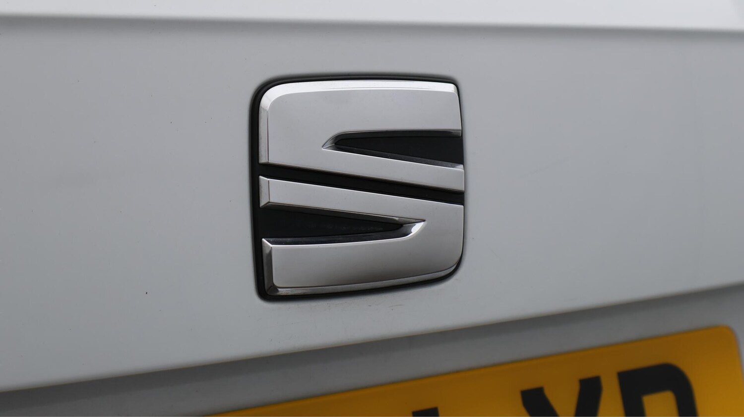 Vehicle 33