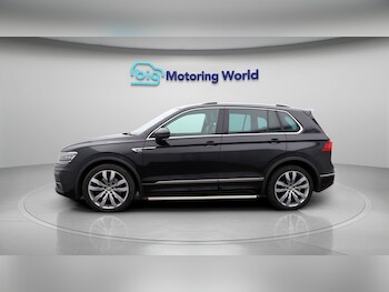 Used Volkswagen Tiguan 2019 for sale - 77271457: Photo