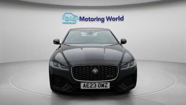 Used Jaguar XF 2023 for sale - 76166351: Photo 3