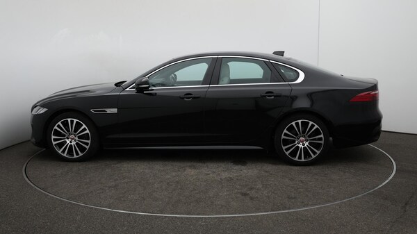Used Jaguar XF 2023 for sale - 76166351: Photo 64