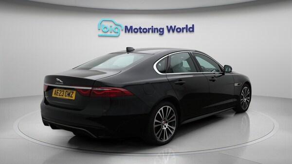Used Jaguar XF 2023 for sale - 76166351: Photo 8