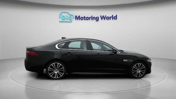 Used Jaguar XF 2023 for sale - 76166351: Photo 9