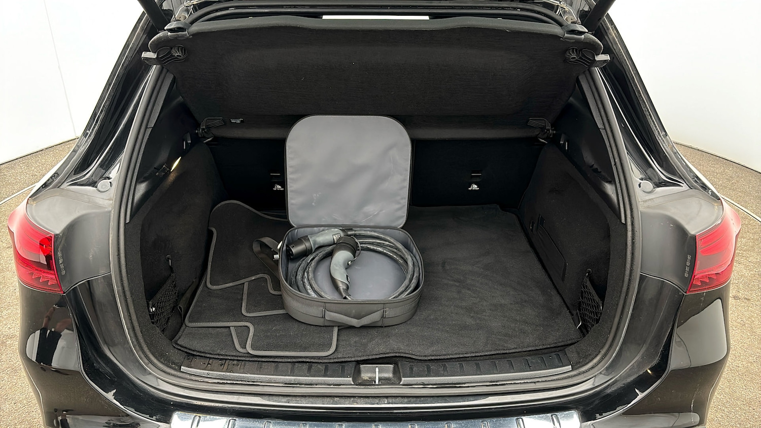 Used Mercedes-Benz EQA for sale - 77735563: Photo 16