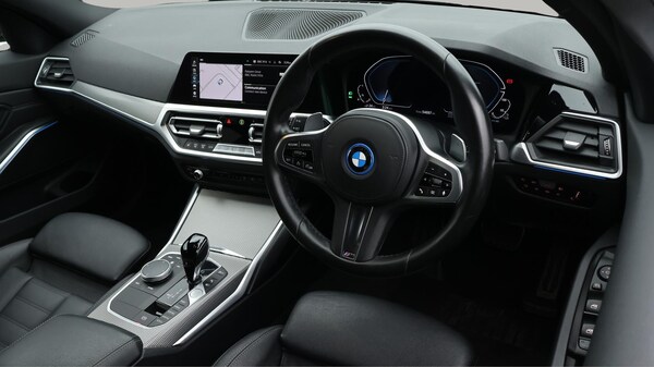 Used BMW 3 Series 2021 for sale - 76227864: Photo 10