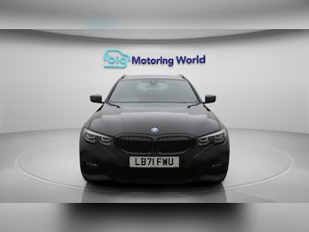 Used BMW 3 Series 2021 for sale - 76227864: Photo 3