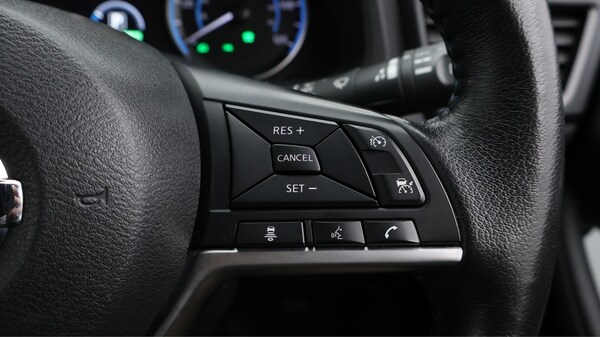 Used Nissan Leaf 2021 for sale - 76306769: Photo 25