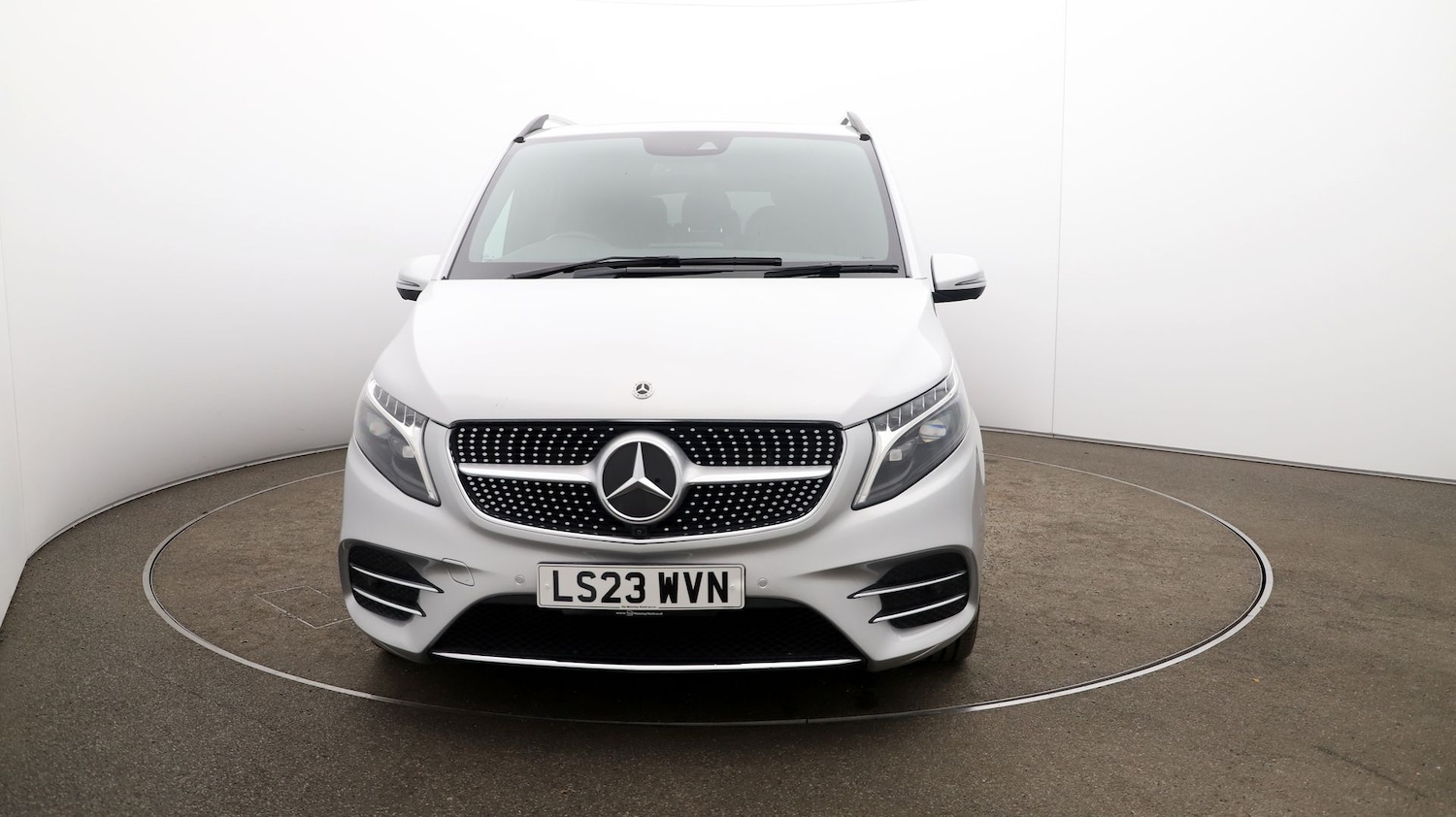 Used Mercedes-Benz V-Class 2023 for sale - 76808534: Photo 34