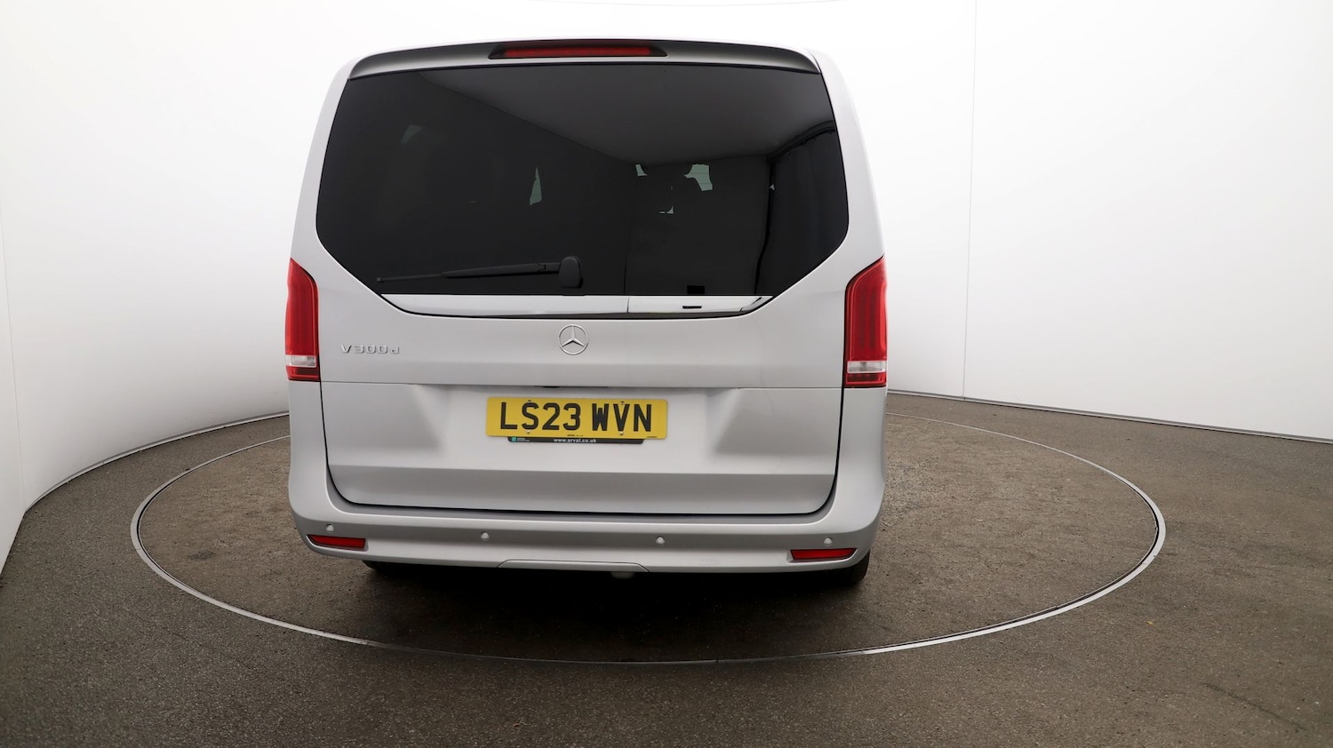 Used Mercedes-Benz V-Class 2023 for sale - 76808534: Photo 53